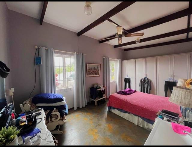 4 BEDROOM HOUSE FOR SALE IN PALM BEACH